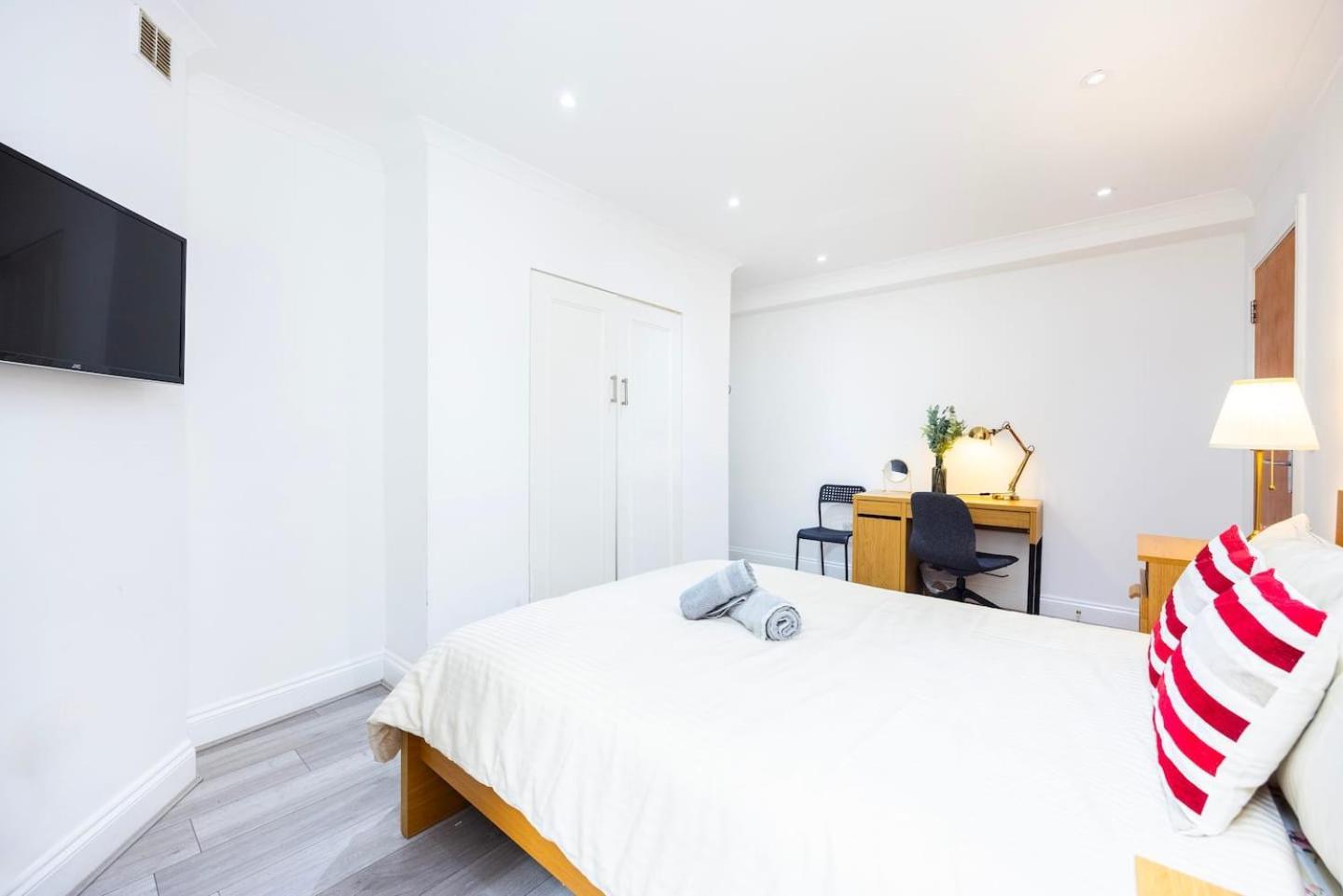 3 Bed 3 Bathroom Flat In Kensington B Appartamento *